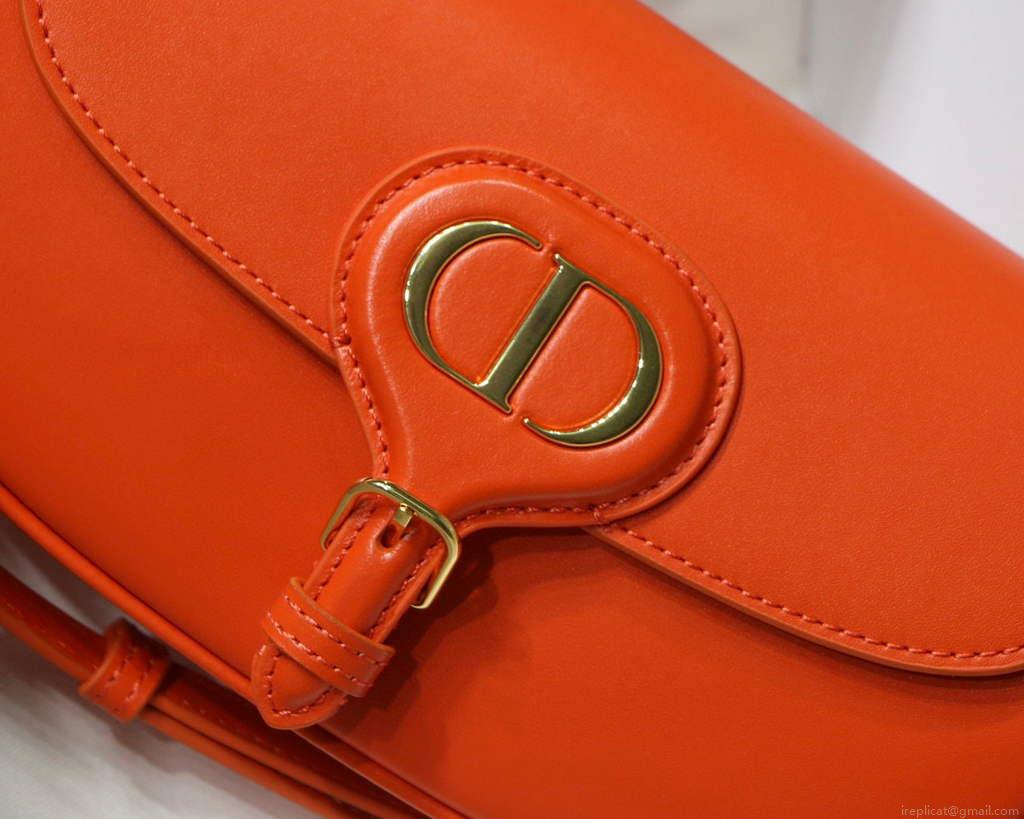Dior M9327 dior Bobby bag East West Box Calfskin Orange