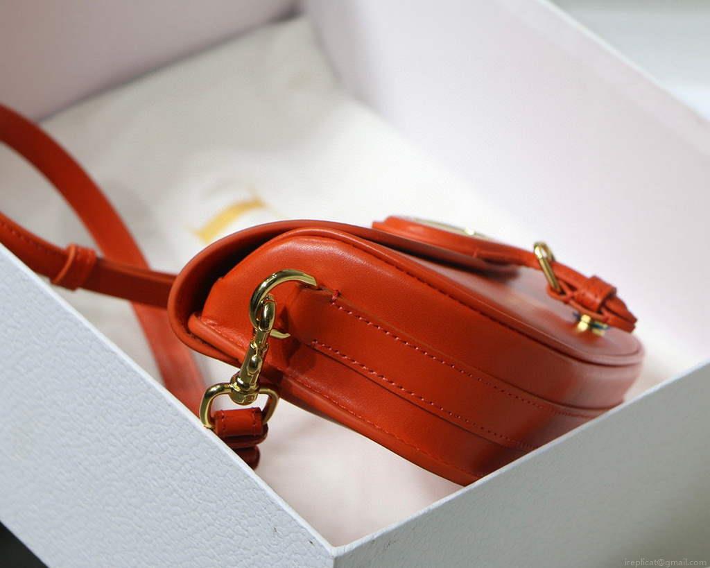 Dior M9327 dior Bobby bag East West Box Calfskin Orange