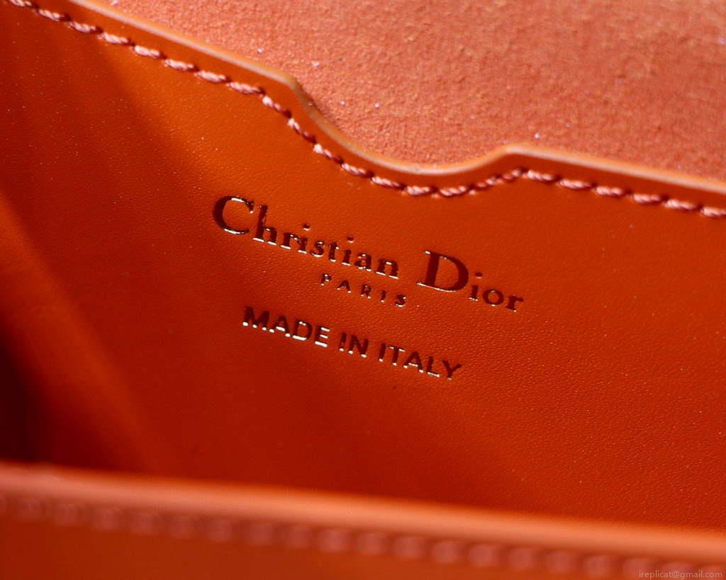 Dior M9327 dior Bobby bag East West Box Calfskin Orange
