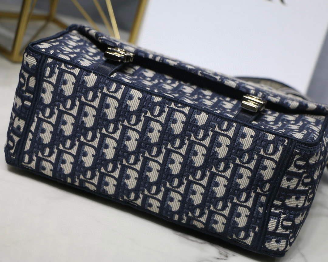 Dior M1241 Small Diorcamp Bag Blue Dior Oblique Embroidery