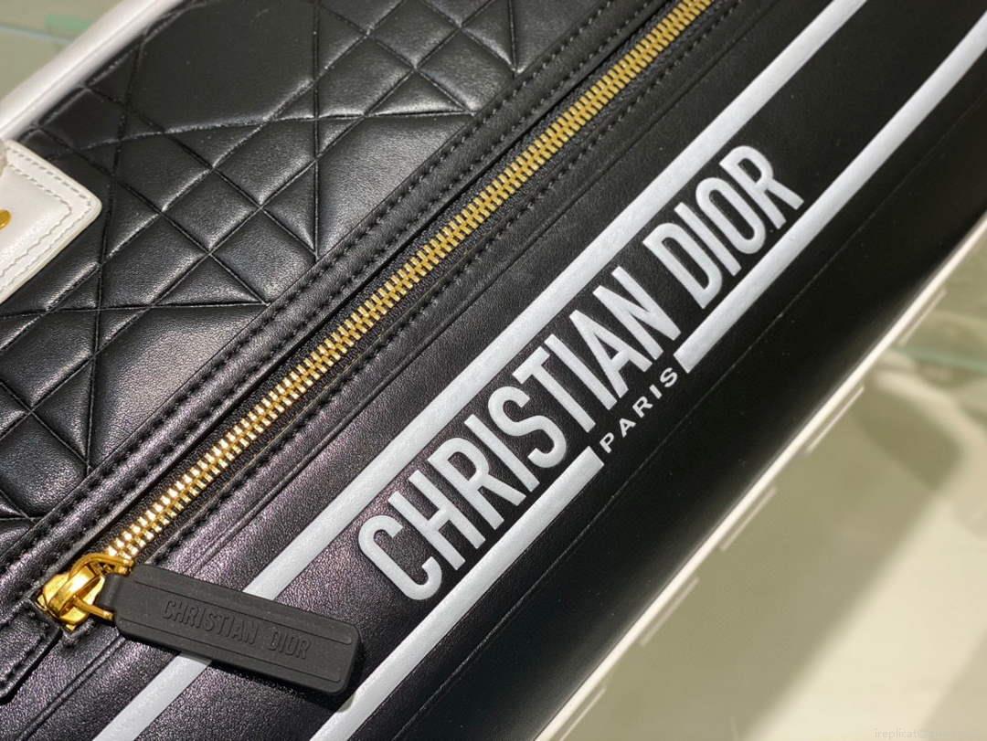 Dior M6202 Medium Vibe Zip Bowling Bag Black