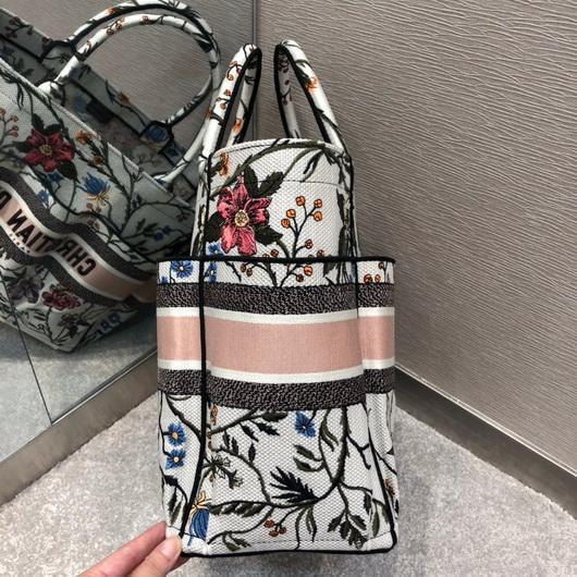 Dior M1279 Catherine Tote Bag Dior Oblique Embroidery Rosa Mutabilis