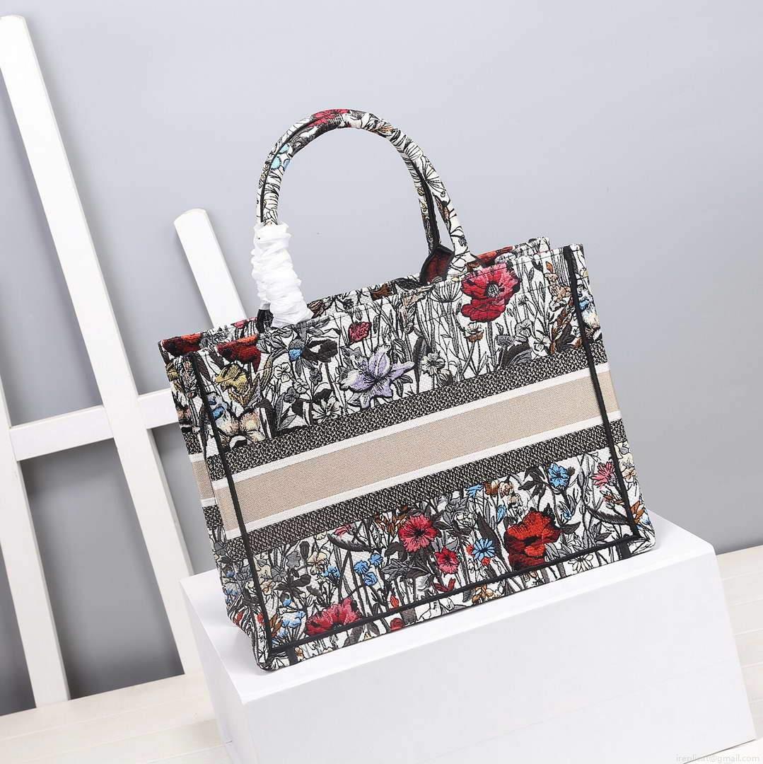 Dior M1286 Dior Book Tote Small Multicolor Flowers Embroidery