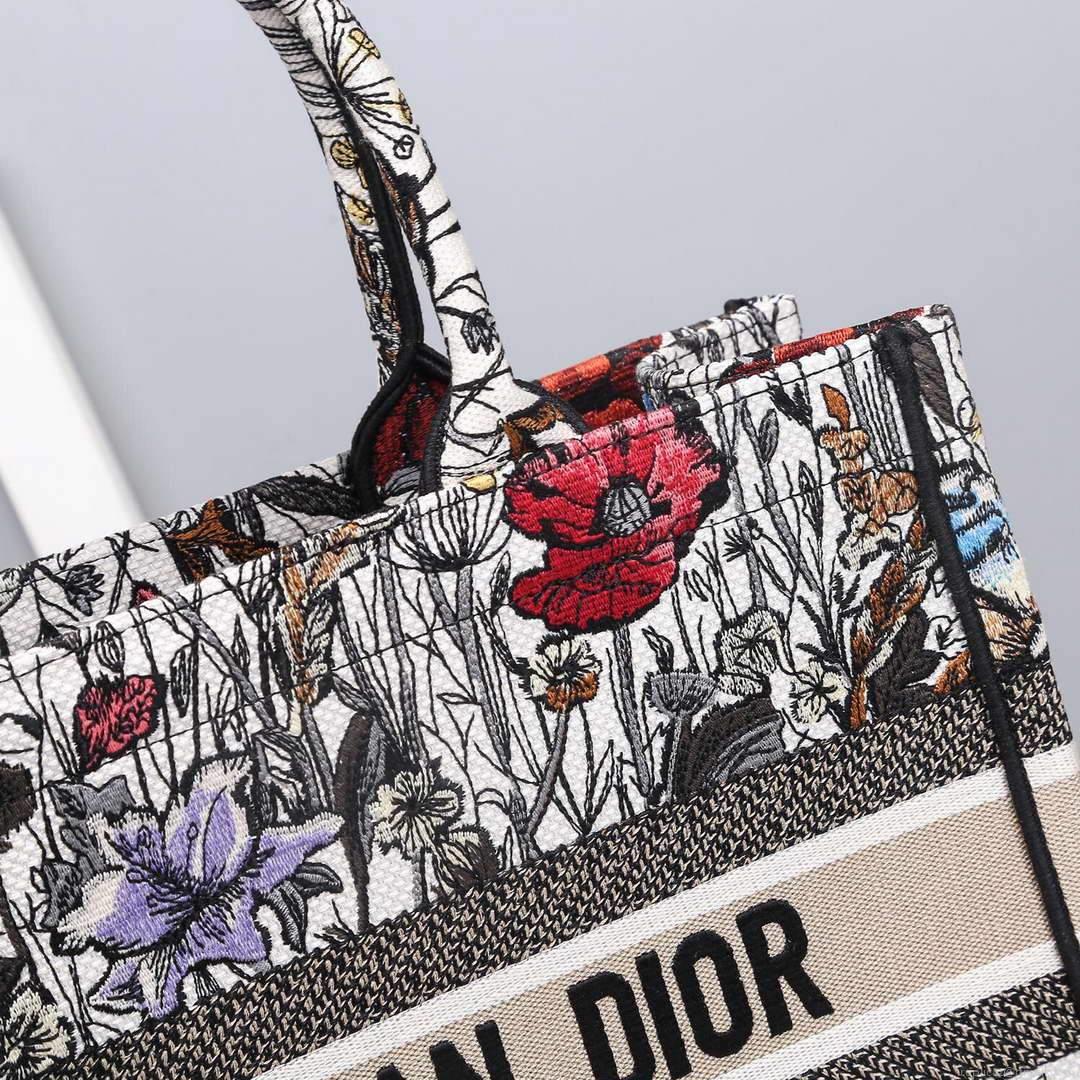 Dior M1286 Dior Book Tote Small Multicolor Flowers Embroidery