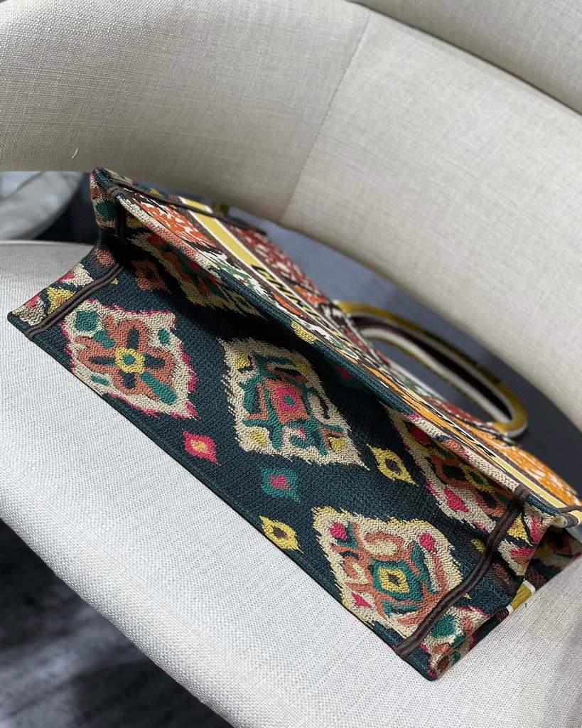 Dior M1286 Dior Book Tote Yellow Multicolor Dior Paisley Embroidery