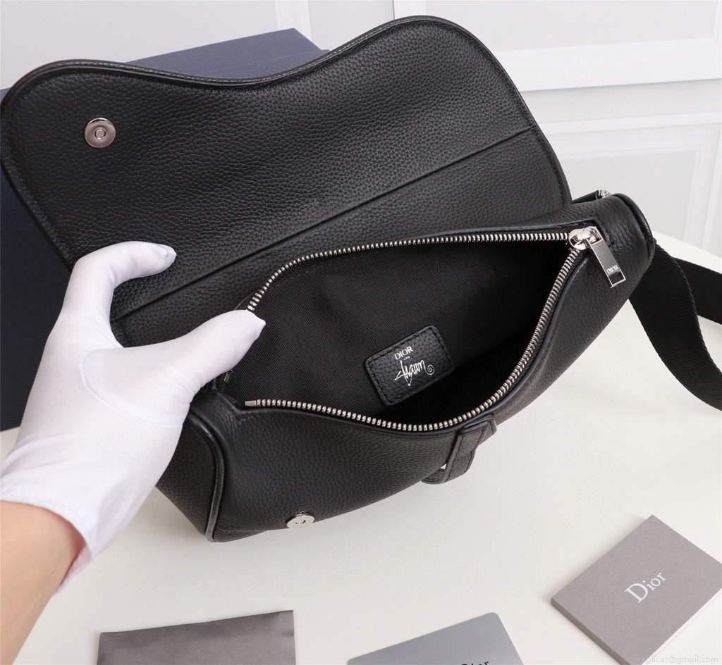 Dior 1ADPO093 Saddle Men Bag Grained Calfskin Black