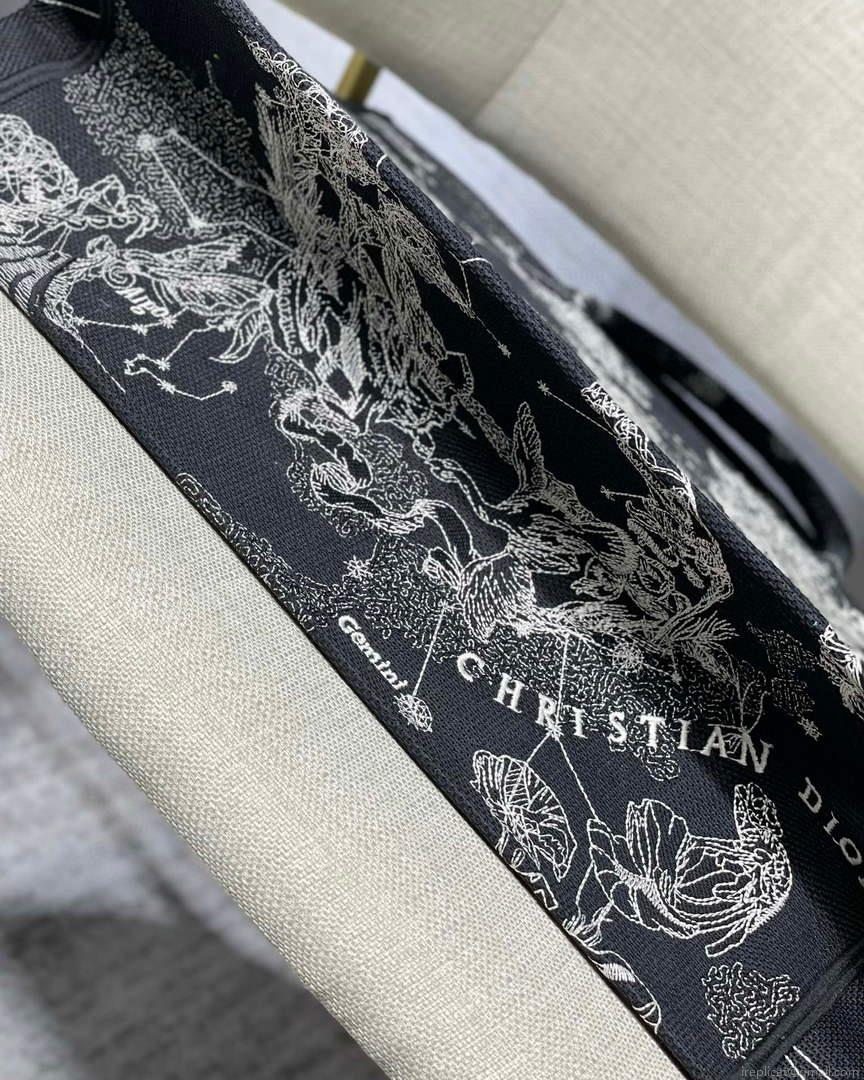 Dior M1286 Large Book Tote Black Toile de Jouy Zodiac latte embroidery