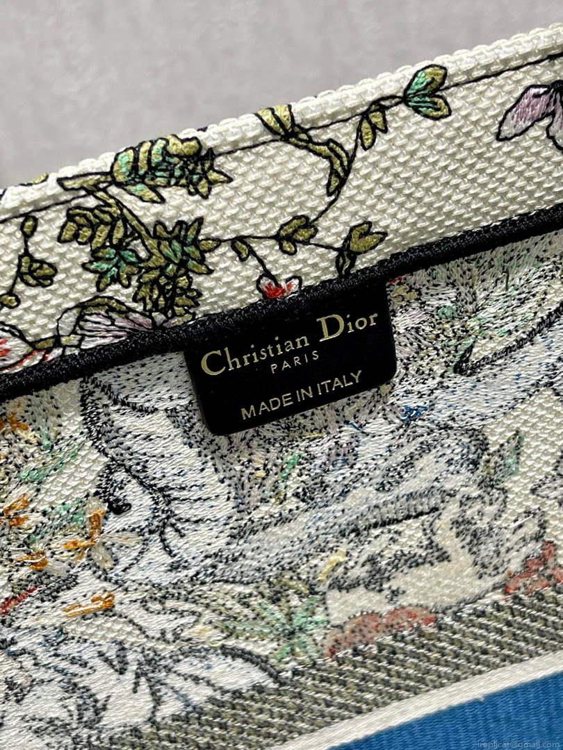 Dior M1286 Large Book Tote Latte D-Constellation Embroidery