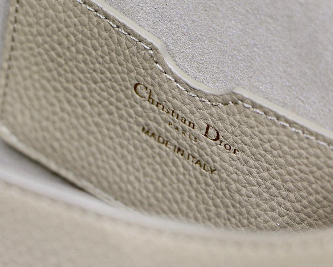 Dior M9319 Medium Bobby Bag Beige Grained Calfskin