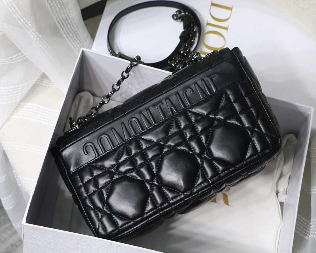 Dior M9242 Medium Quilted Macrocannage Calfskin Black
