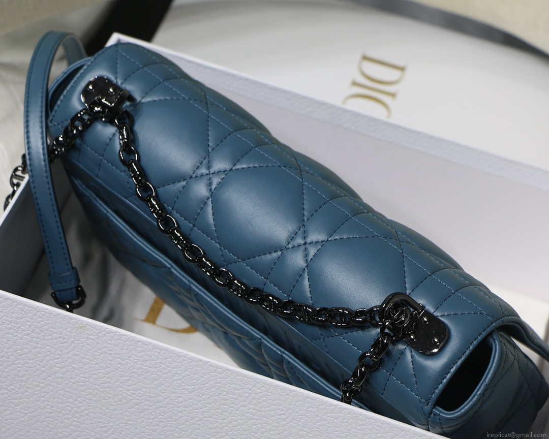 Dior M9243 Large Quilted Macrocannage Calfskin Blue