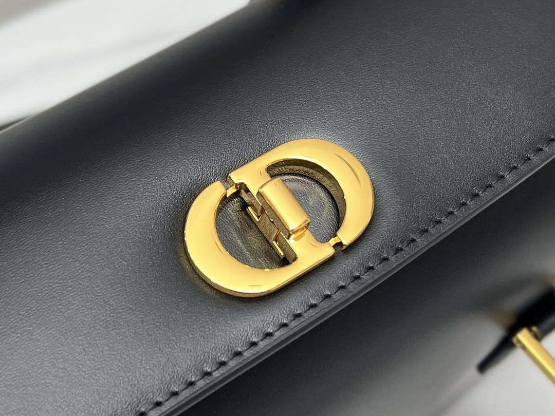 Dior M8675 Medium Boston bag Black box Calfskin