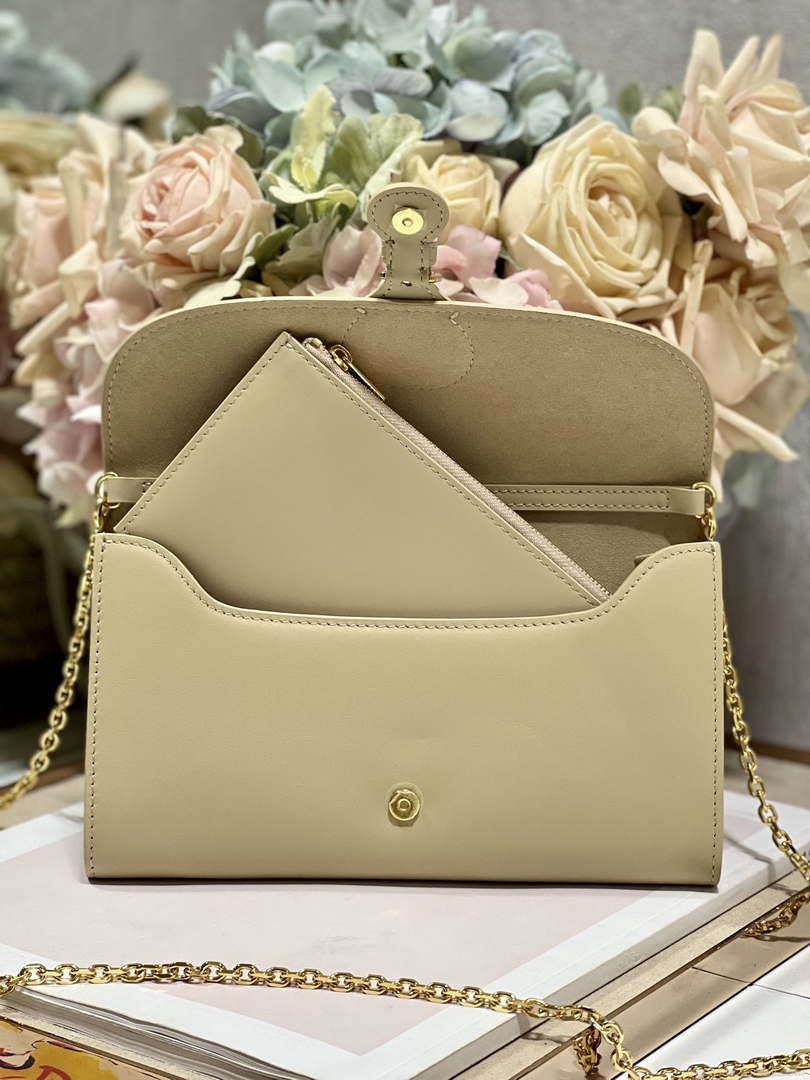Dior S5703 Bobby EAST-WEST Pouch With Chain Apricot Smooth Calfskin