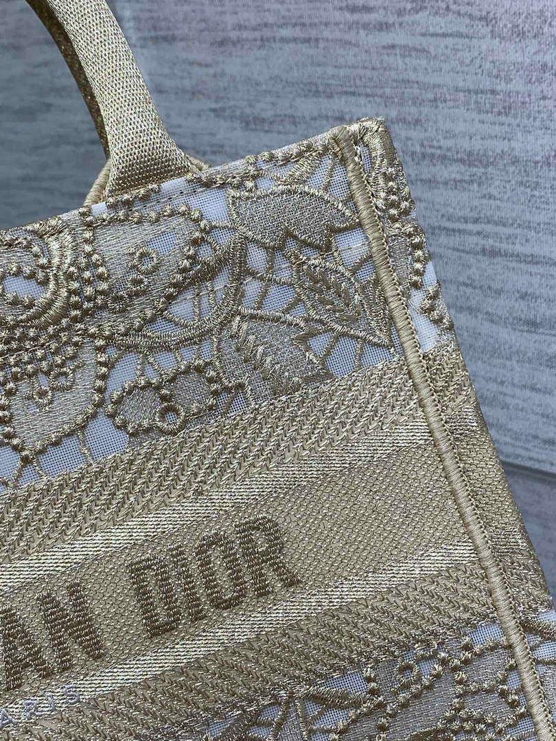 Dior M1265 Small Book Tote Embroidery with 3D Macramé Effect M9624