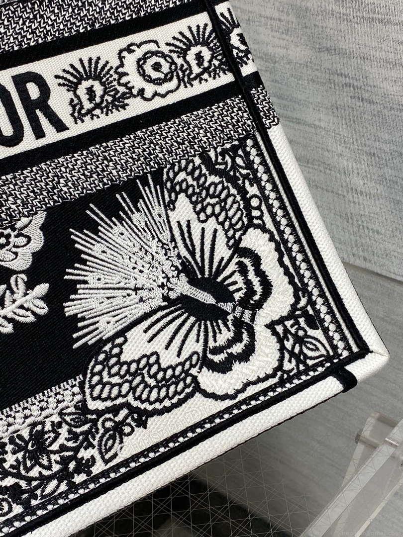 Dior M1286 Large Book Tote Black and White Butterfly Bandana Embroidery
