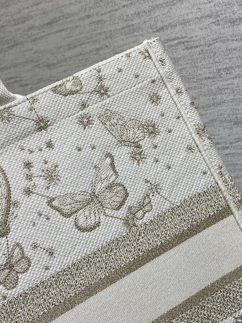 Dior M1286 Large Book Tote Butterfly Bandana Embroidery M109