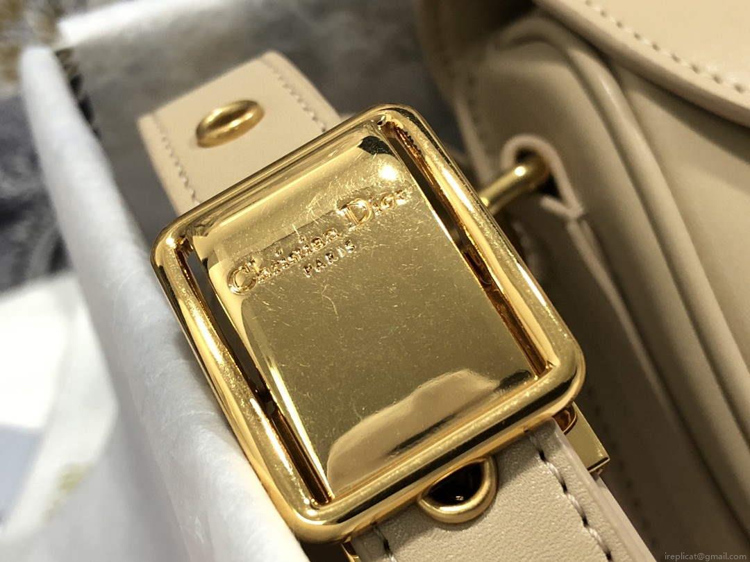 Dior M9317 Crossbody small dior Bobby bag Apricot box Calfskin