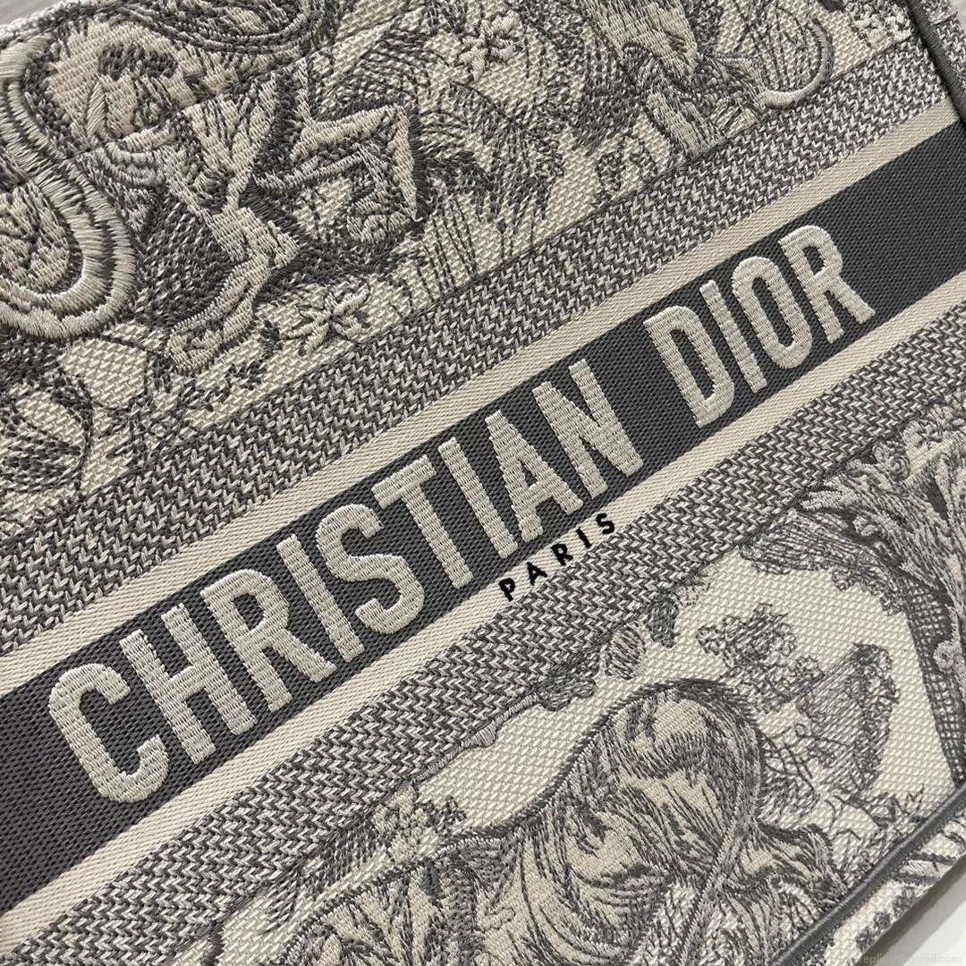 Dior Book Tote M1296 Medium Toile de Jouy Embroidery M0078