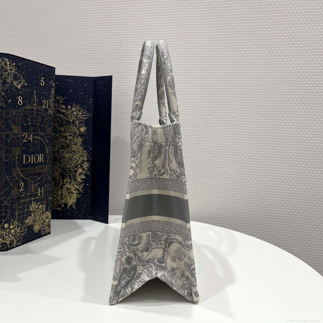 Dior Book Tote M1296 Medium Toile de Jouy Embroidery M0078