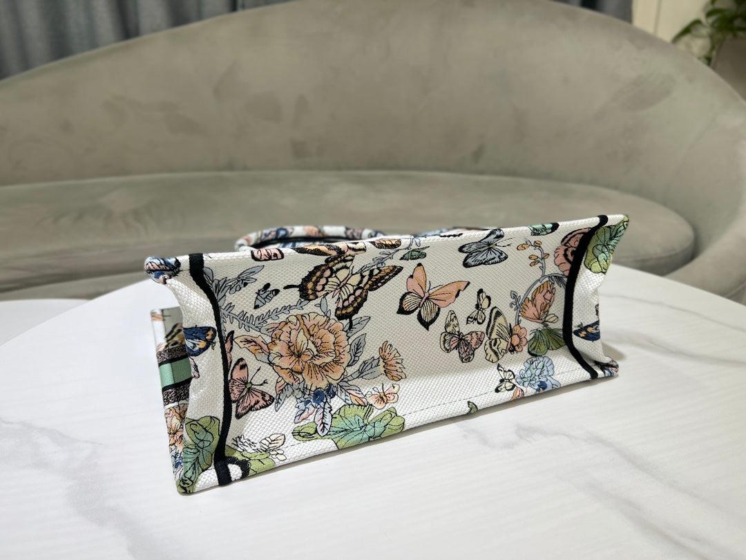 Dior Book Tote M1296 Medium Latte Multicolor Dior Jardin d’Hiver Embroidery M0084