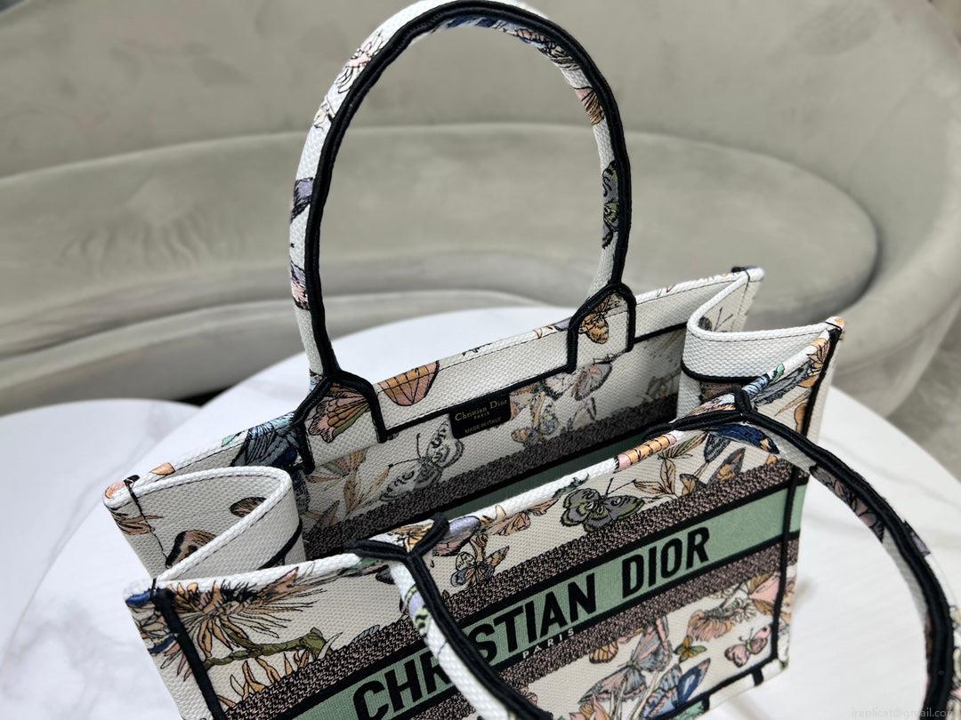 Dior Book Tote M1296 Medium Latte Multicolor Dior Jardin d’Hiver Embroidery M0084