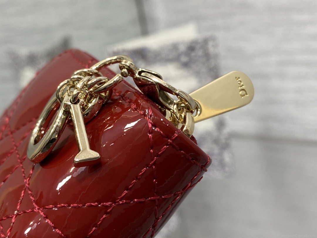 Dior S0011 Lady Dior Zipper Card Holder Medium Wine Red patent leather Lambskin