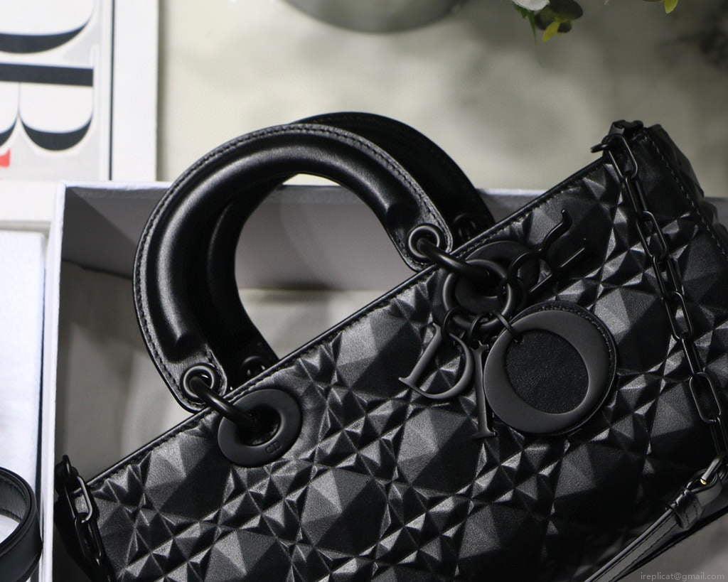 Dior M0540 Lady D-joy Bag Black Cannage Calfskin with Diamond Motif