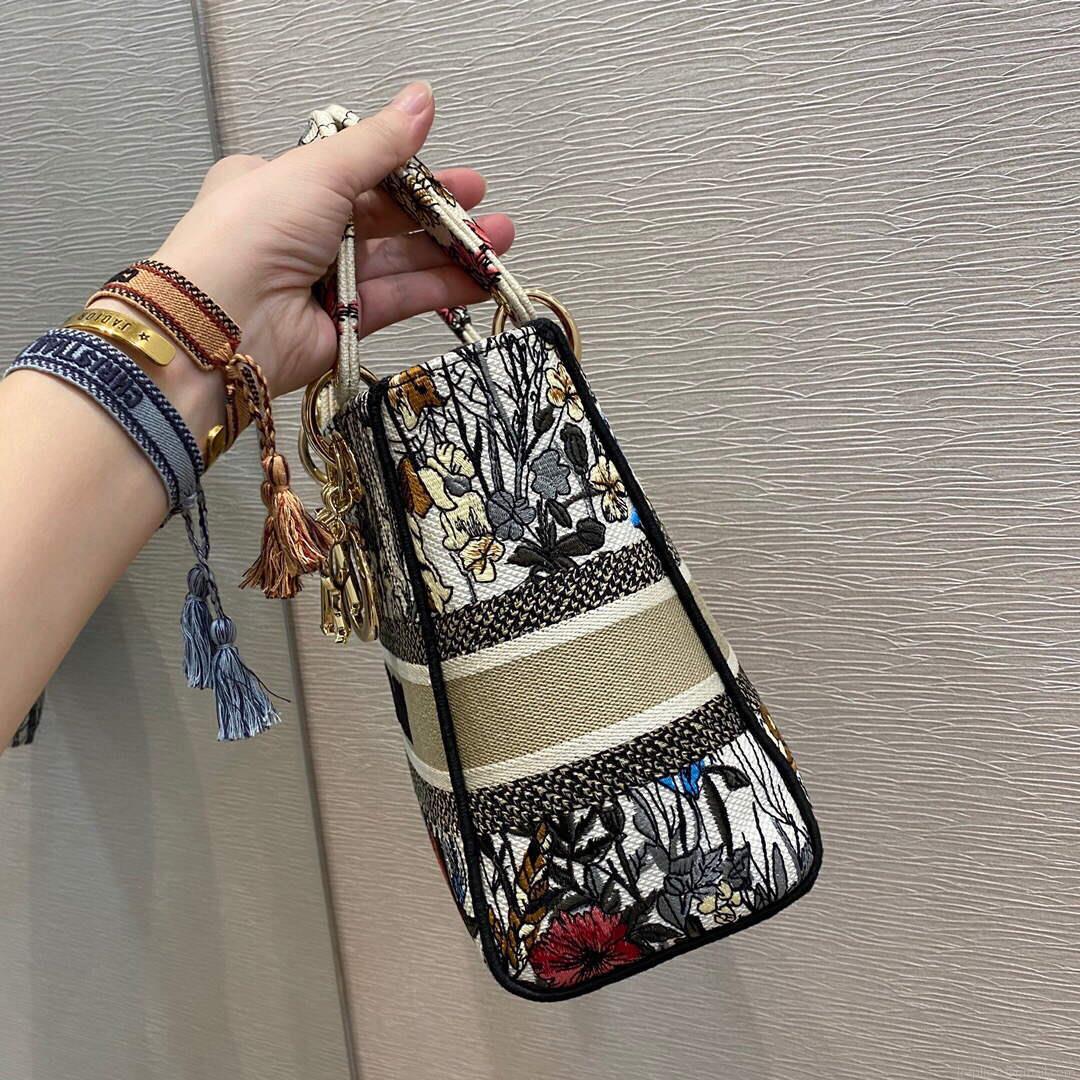 Dior M0565 Medium Lady D-lite Embroidery Bag Black red