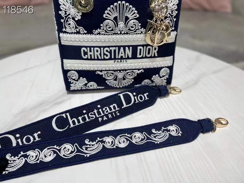 Dior M0565 Medium Lady D-Life Bag Blue and White Cornely-Effect Embroidery