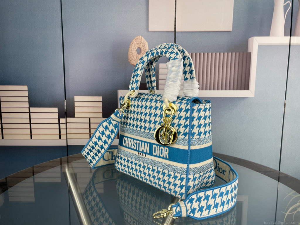 Dior Medium Lady D-Life Bag M0565 Butterfly Embroidery Blue and Beige