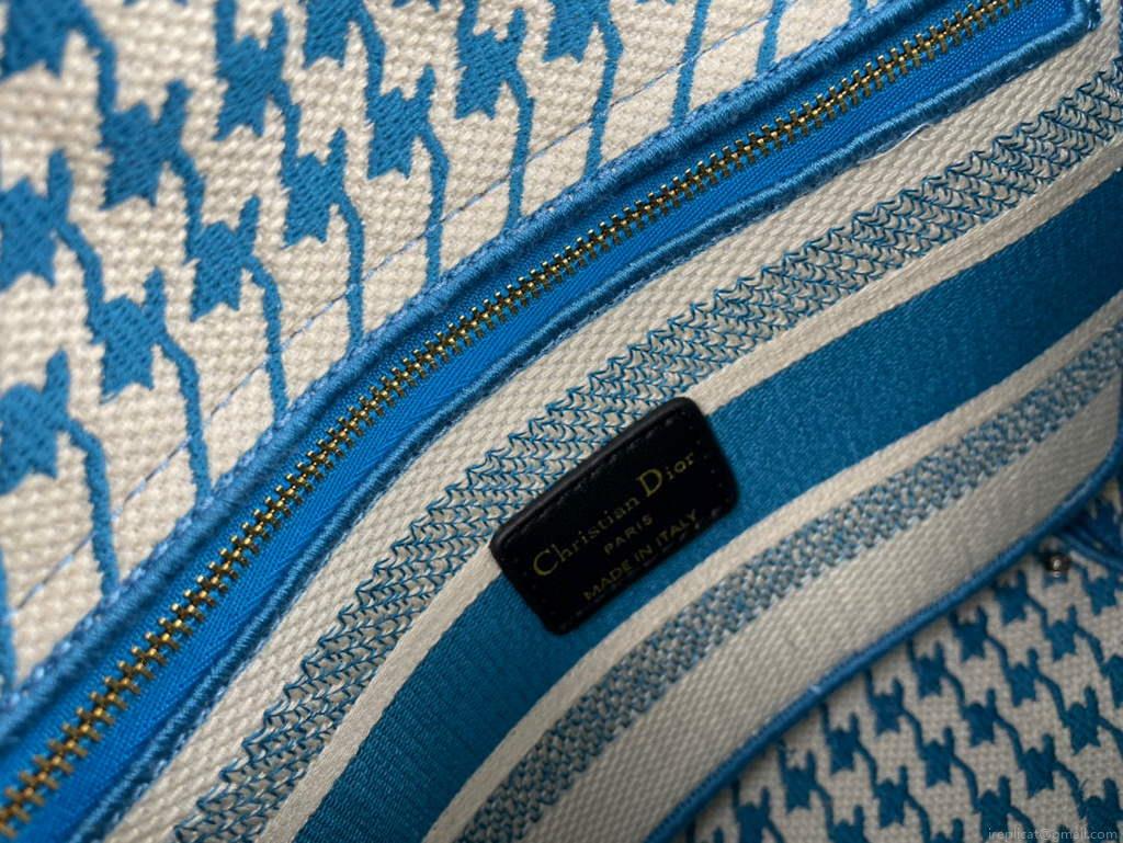 Dior Medium Lady D-Life Bag M0565 Butterfly Embroidery Blue and Beige
