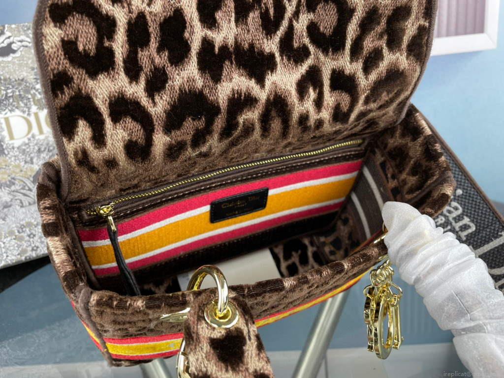 Dior M0565 Medium Lady D-Life Bag Beige Multicolor Mizza Embroidery With Yellow