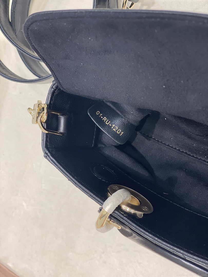 Dior M0613 Small Lady D-joy Bag Black Cannage Lambskin