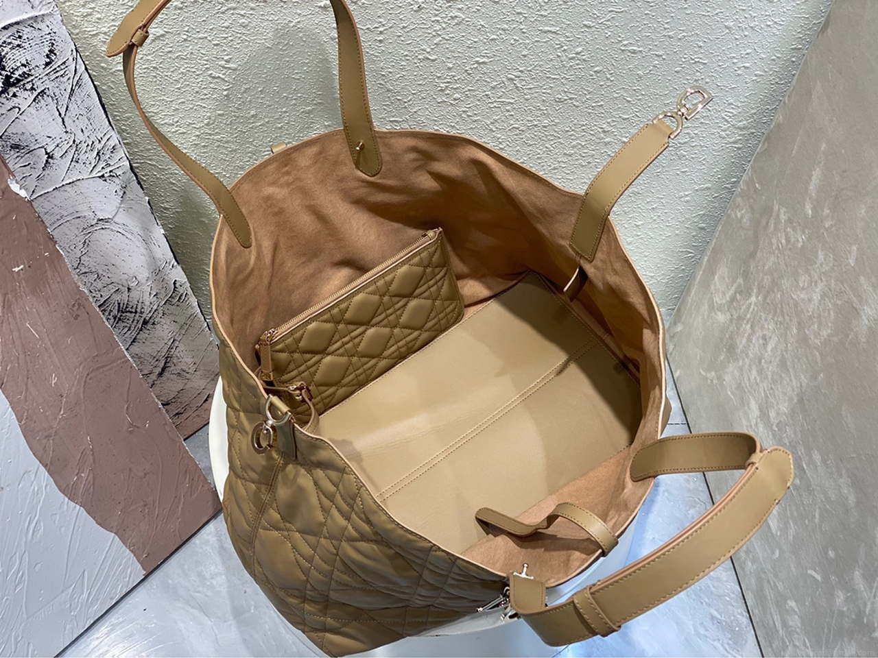 Dior M2820 Large Dior Toujours Bag Apricot Macrocannage Calfskin
