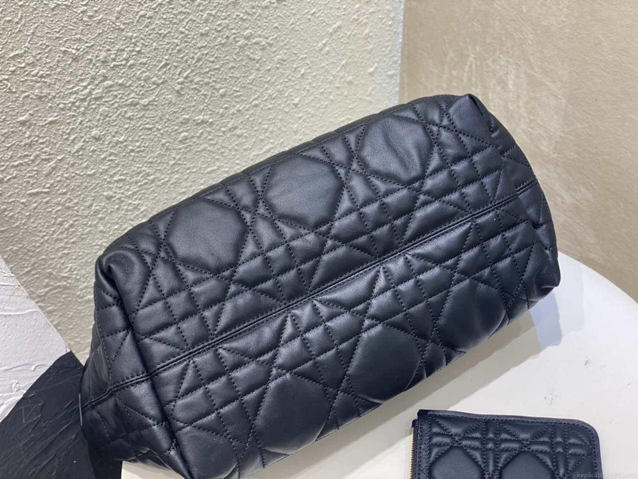Dior M2821 Medium Dior Toujours Bag Black Macrocannage Calfskin