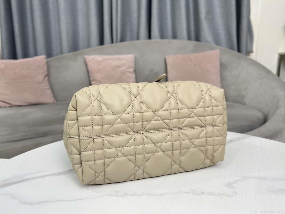 Dior M2821 Medium Dior Toujours Bag Beige Macrocannage Calfskin