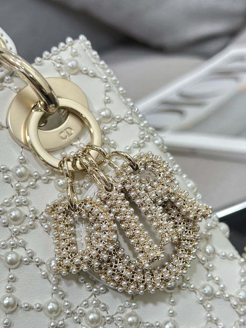 Dior M0505 Mini Lady Bag White Embroidered half pearl