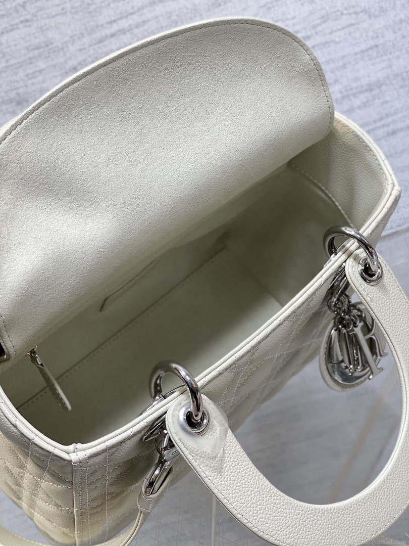 Dior M0565 Medium Lady Dior Bag Beige Grained Cannage Calfskin Silver