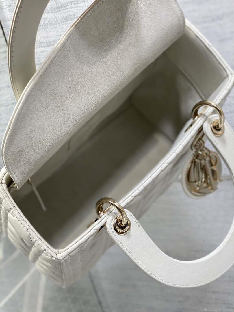 Dior M0565 Medium Lady Dior Bag White Cannage Lambskin Gold