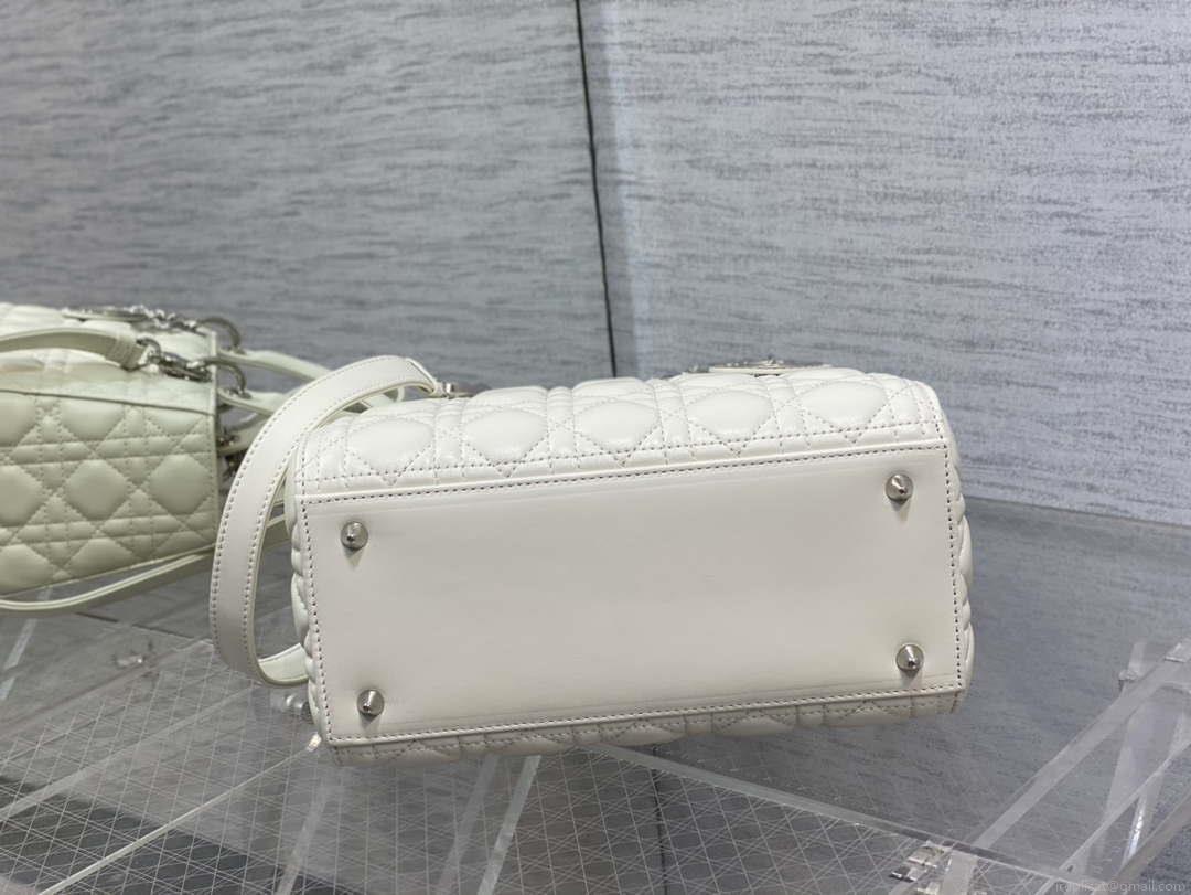Dior M0565 Medium Lady Dior Bag White Cannage Lambskin Silver