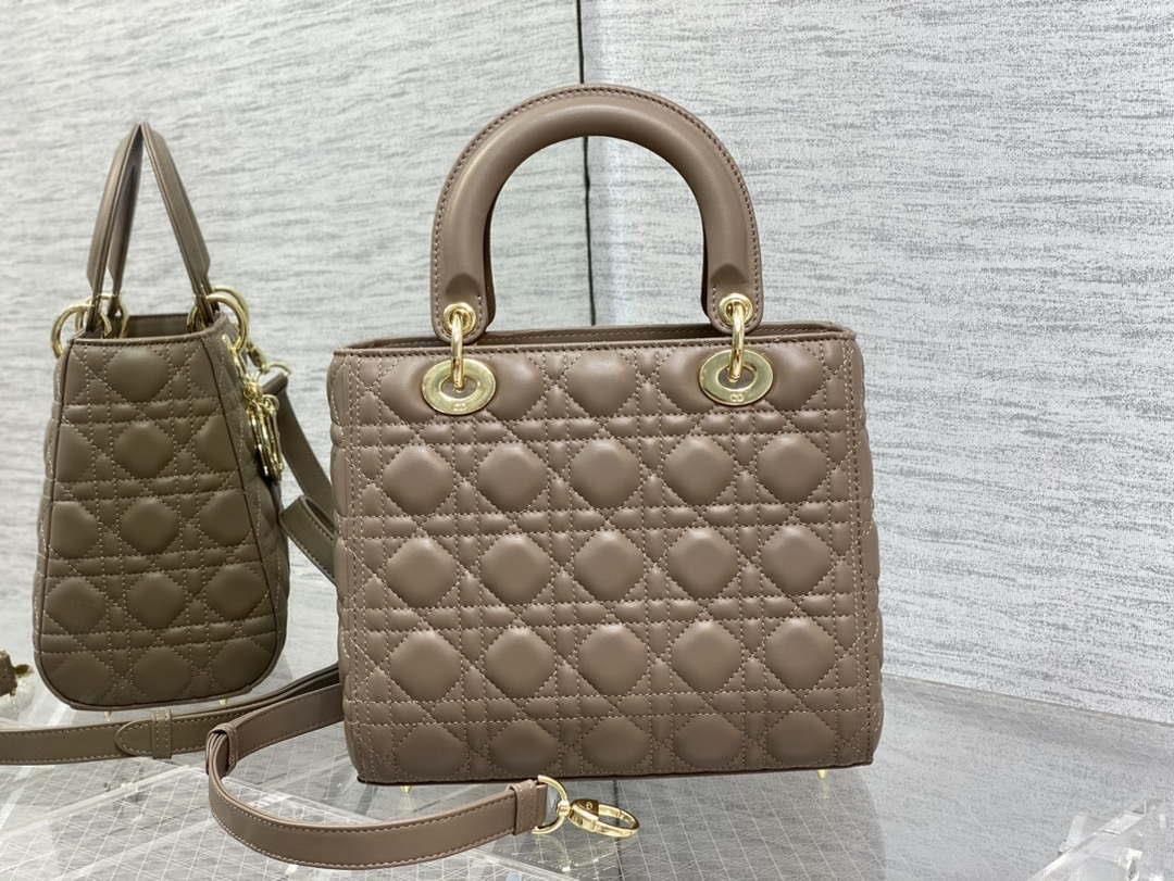 Dior M0565 Medium Lady Dior Bag Taupe Cannage Lambskin Enamel Hardware