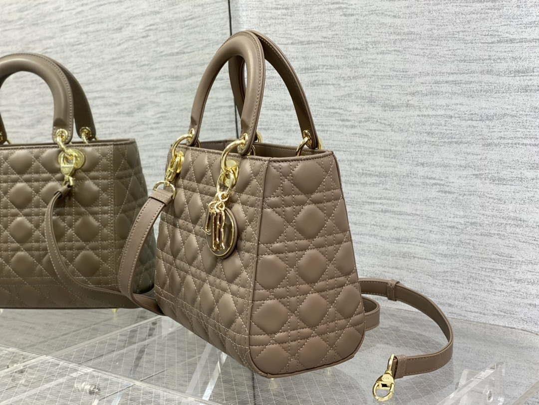 Dior M0565 Medium Lady Dior Bag Taupe Cannage Lambskin Enamel Hardware