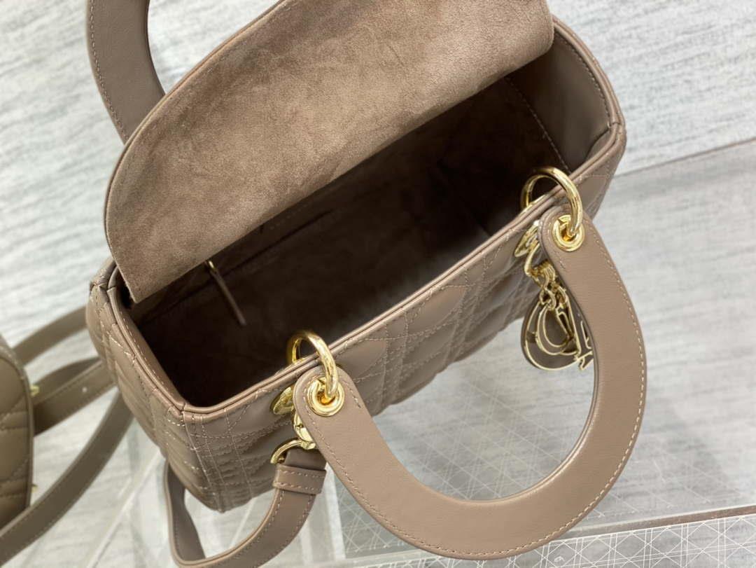 Dior M0565 Medium Lady Dior Bag Taupe Cannage Lambskin Enamel Hardware