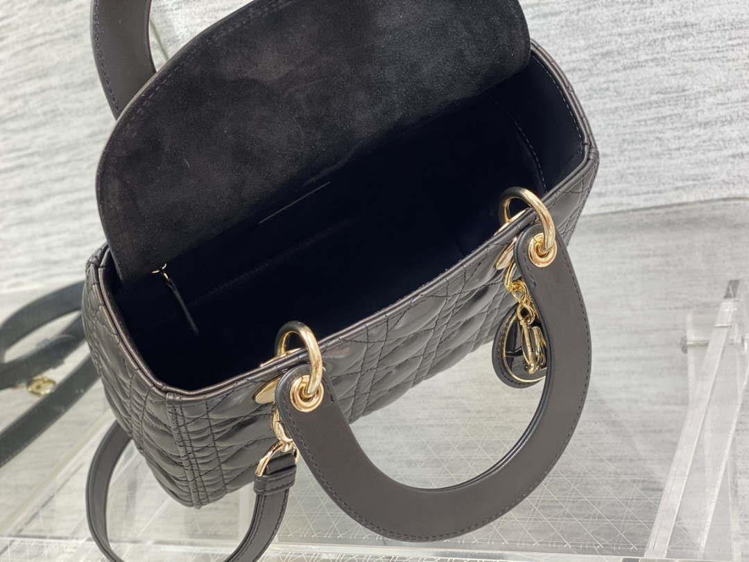 Dior M0565 Medium Lady Dior Bag Black Cannage Lambskin Enamel Hardware