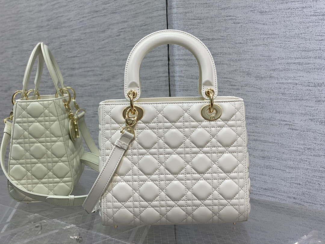 Dior M0565 Medium Lady Dior Bag White Cannage Lambskin Enamel Hardware