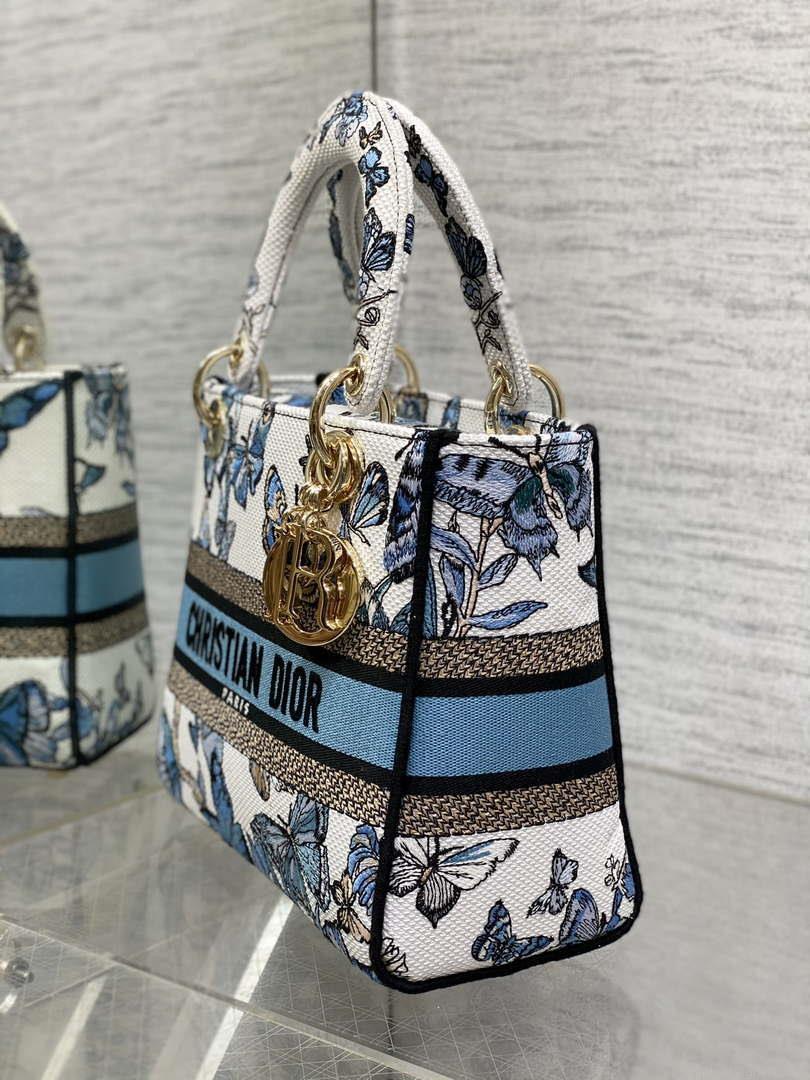 Dior M0565 Medium Lady D-Lite White and Pastel Midnight Blue Toile de Jouy Mexico M1039