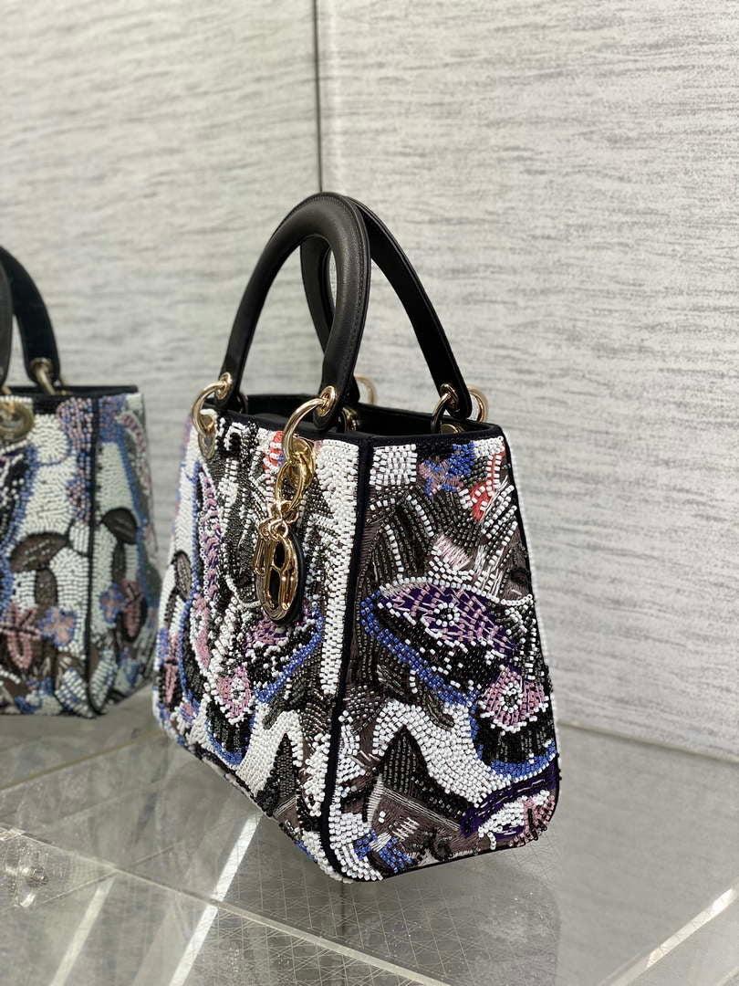 Dior M0565 Medium Lady D-Lite beaded Embroidery M1087