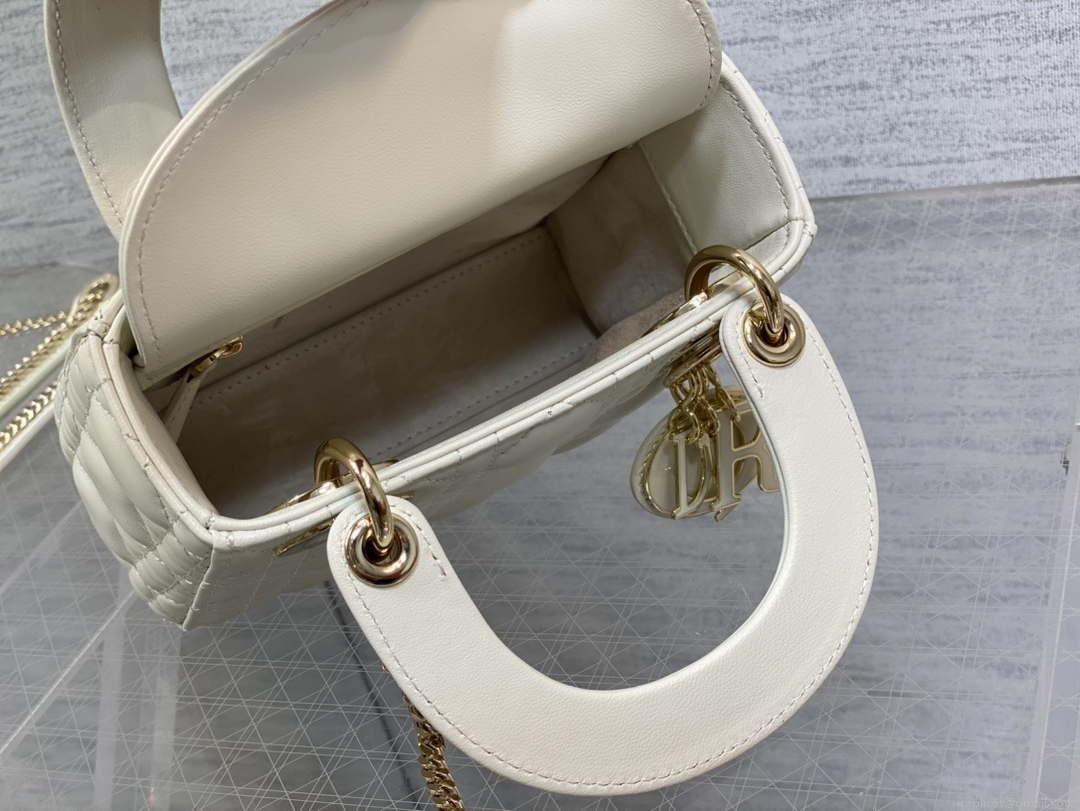 Dior M0505 Mini Lady Dior Bag White Calfskin with enamel buckle
