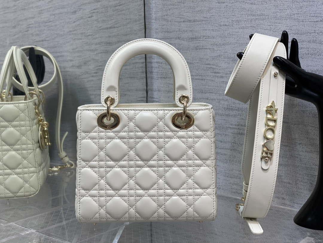 Dior M0531 Small Lady Dior Bag White Cannage with enamel buckle