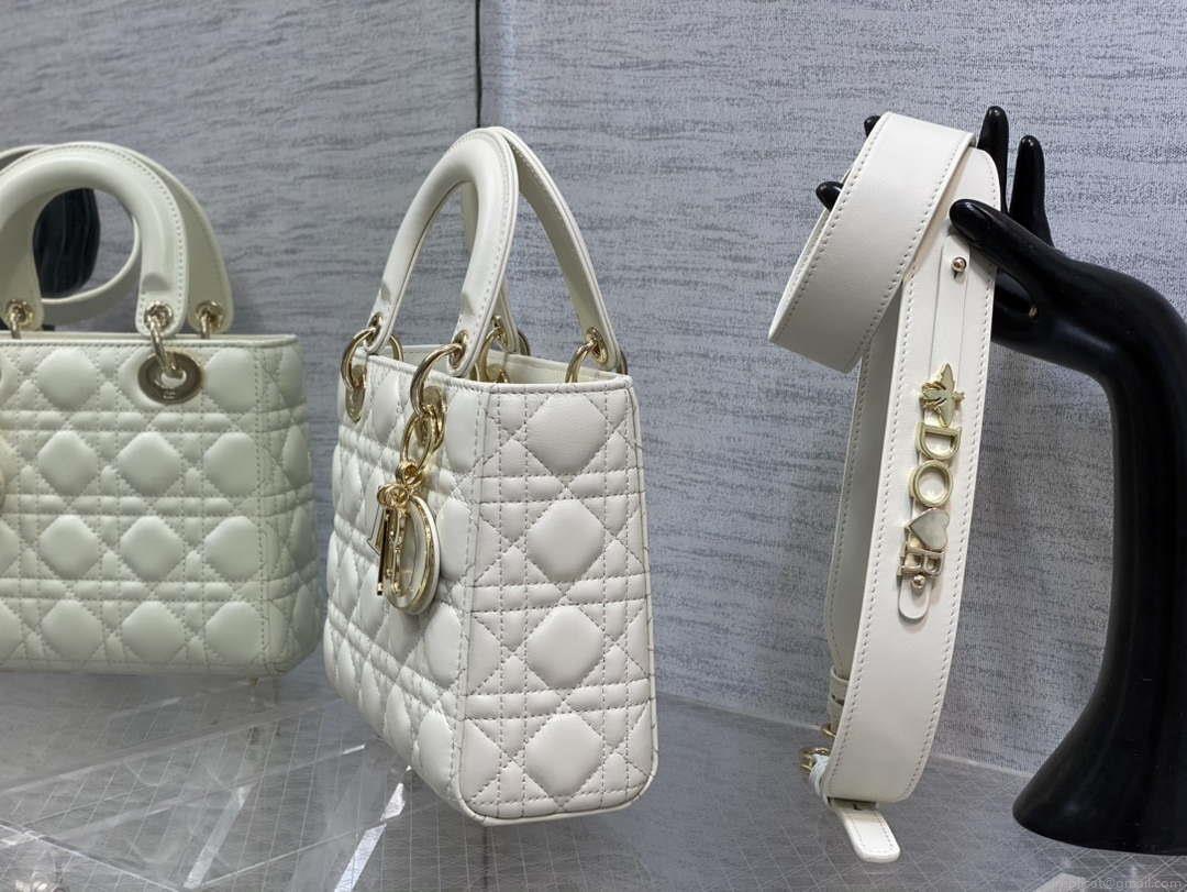 Dior M0531 Small Lady Dior Bag White Cannage with enamel buckle